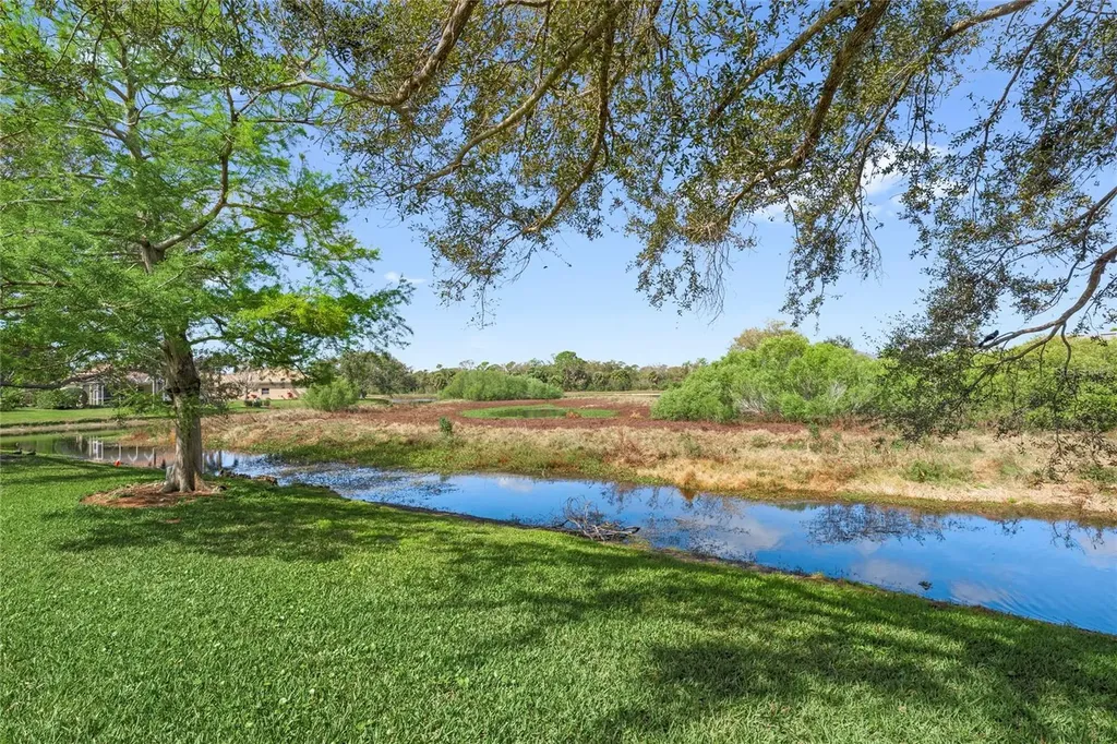 5113 Flagstone Drive Sarasota FL 34238