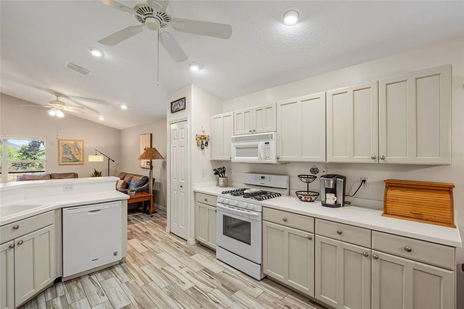 5113 Flagstone Drive Sarasota FL 34238