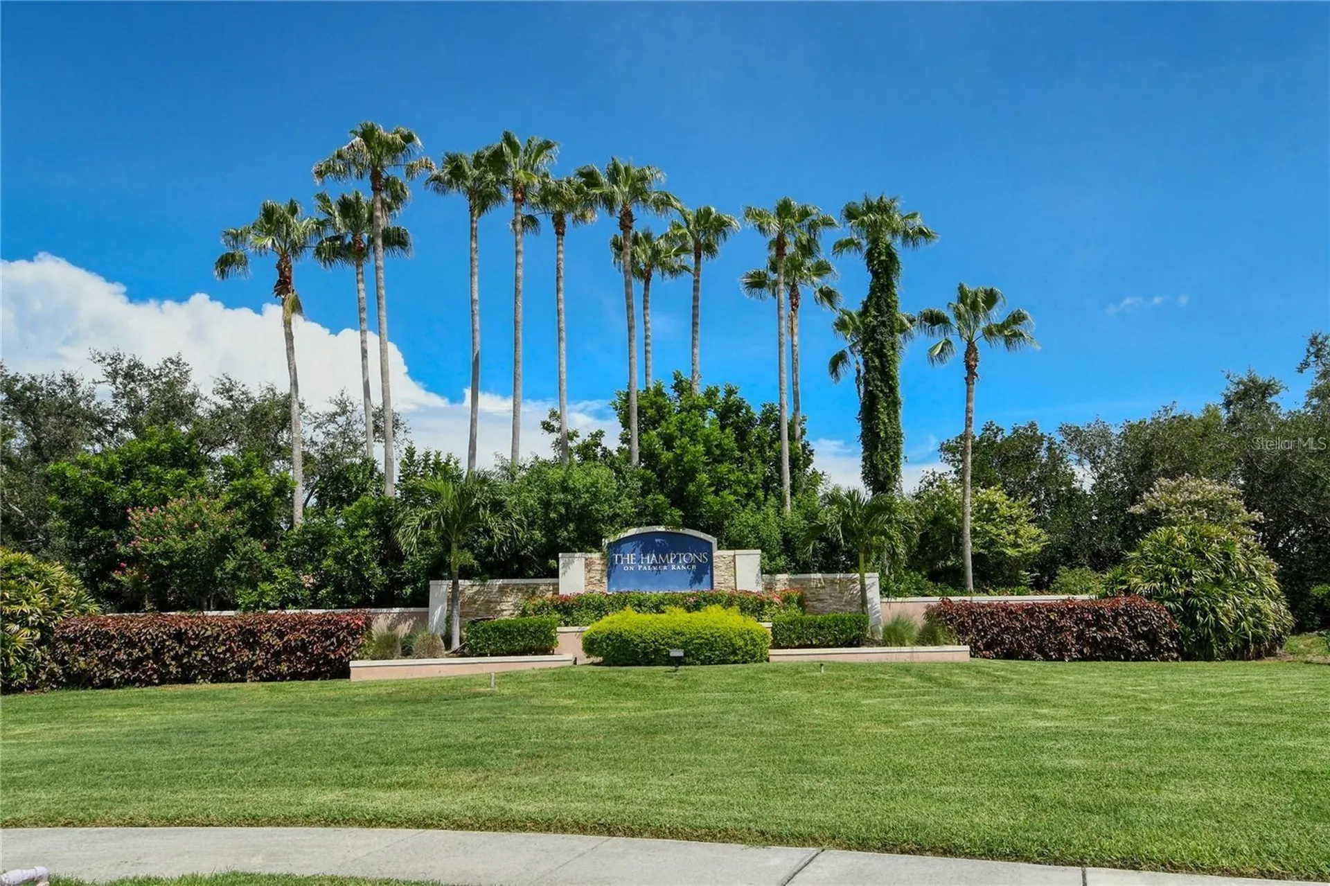 5113 Flagstone Drive Sarasota FL 34238