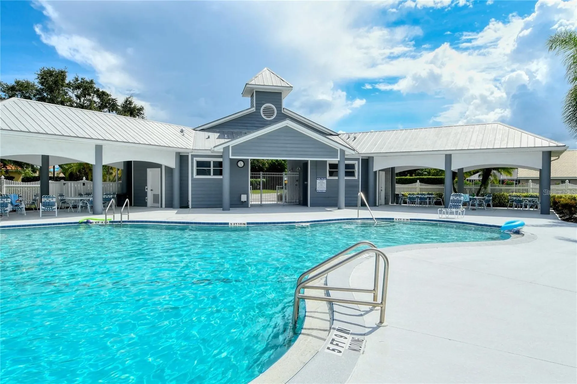 5113 Flagstone Drive Sarasota FL 34238