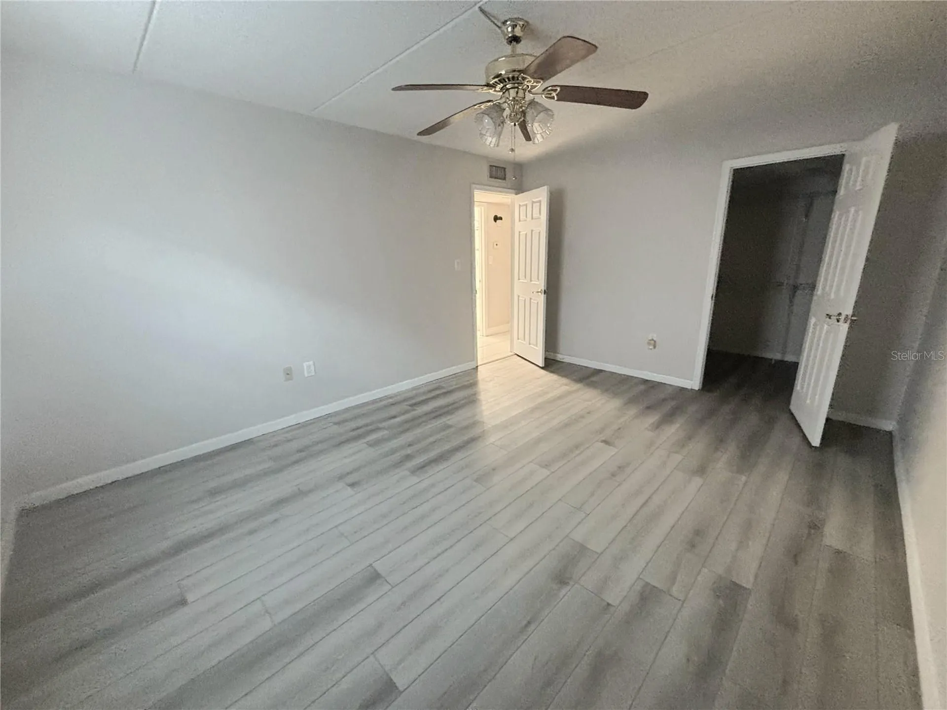 4718 Christa Court Tampa FL 33614