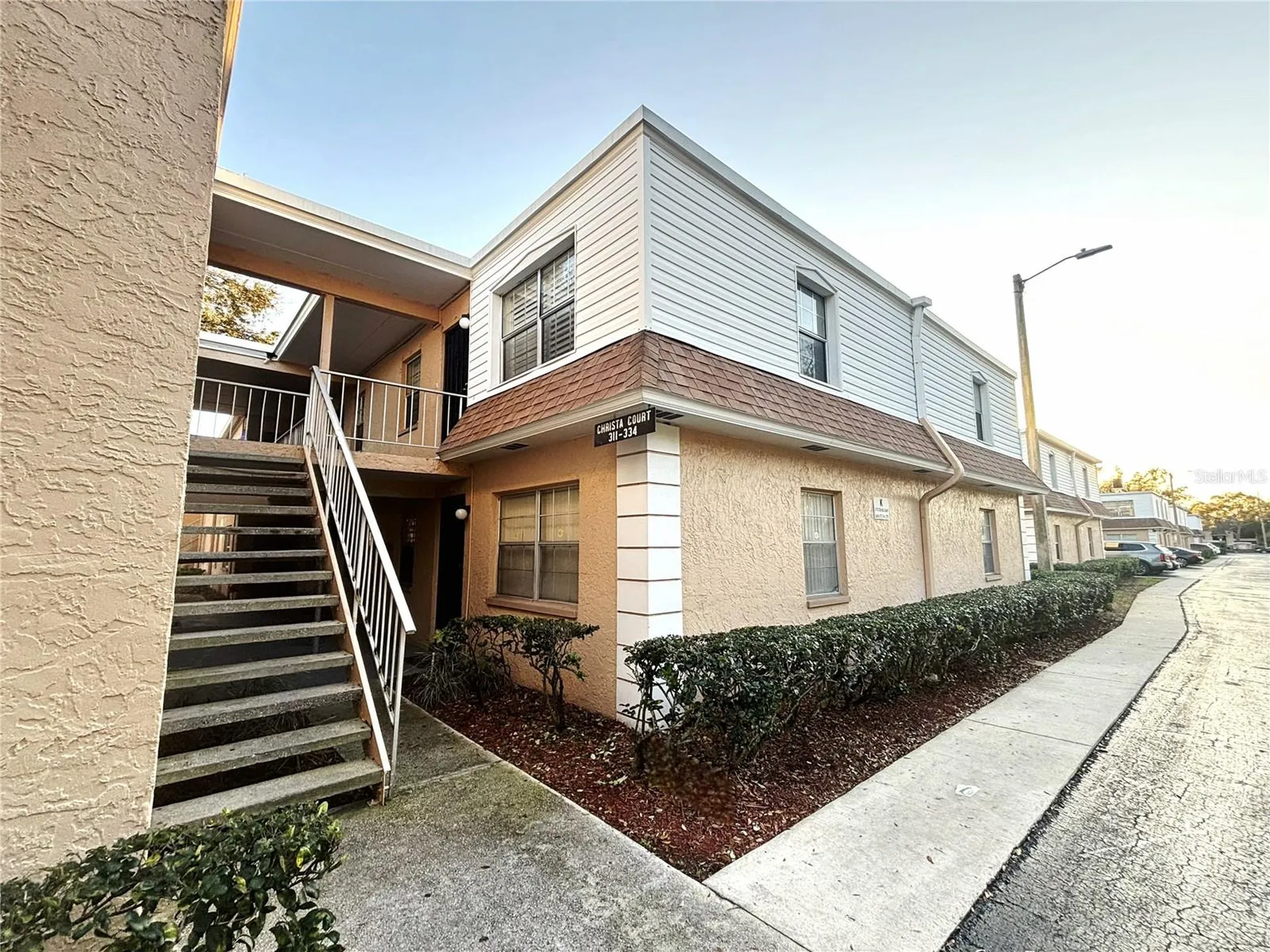 4718 Christa Court Tampa FL 33614