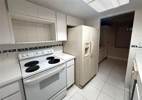 4718 Christa Court Tampa FL 33614
