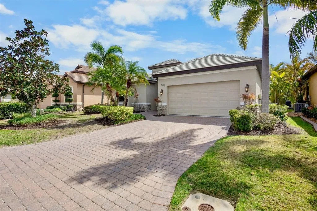 7608 Rio Bella Bradenton FL 34201