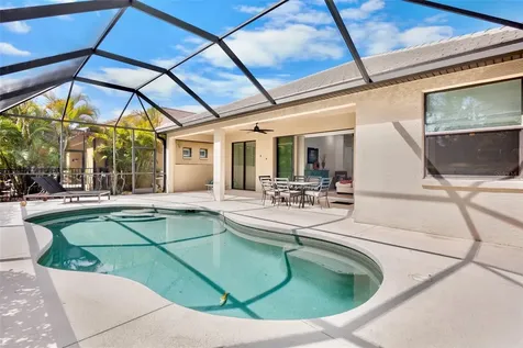7608 Rio Bella Bradenton FL 34201