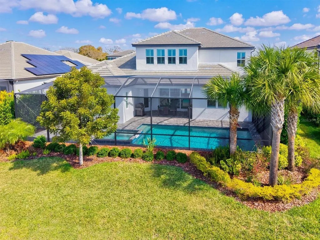 6152 Lungo Lago Drive Sarasota FL 34241