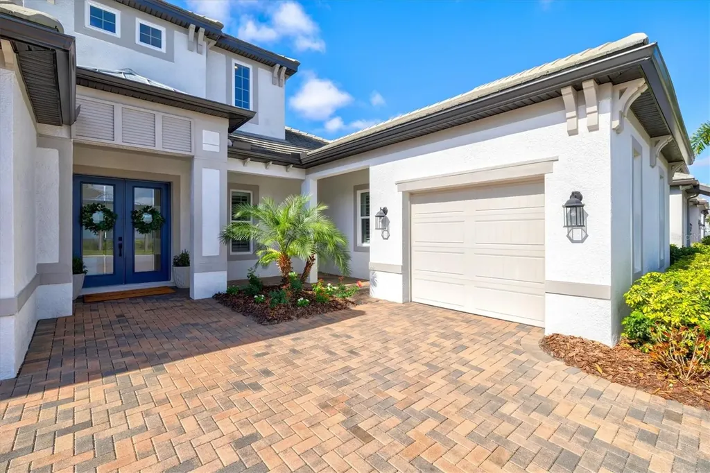 6152 Lungo Lago Drive Sarasota FL 34241