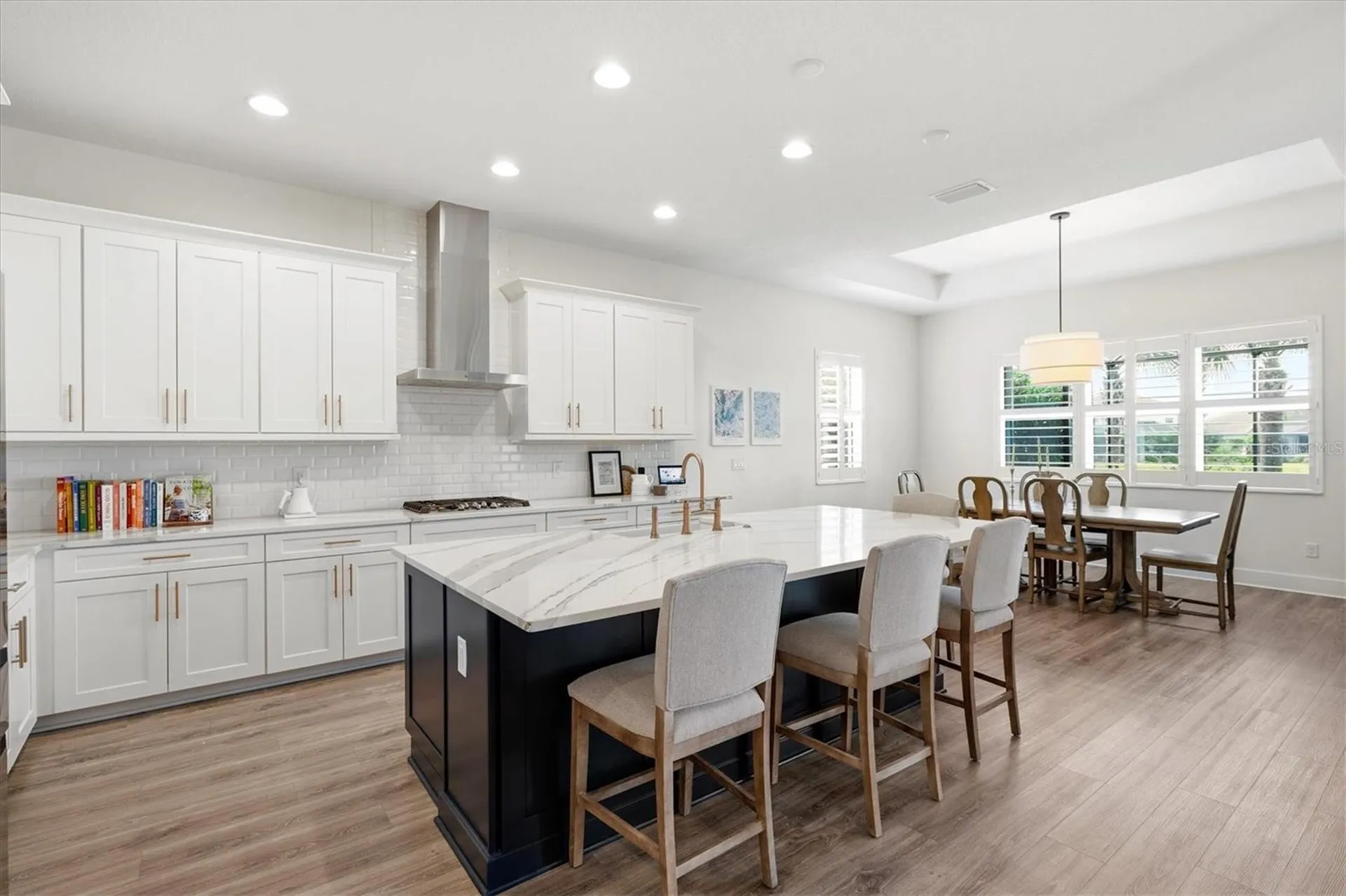 6152 Lungo Lago Drive Sarasota FL 34241