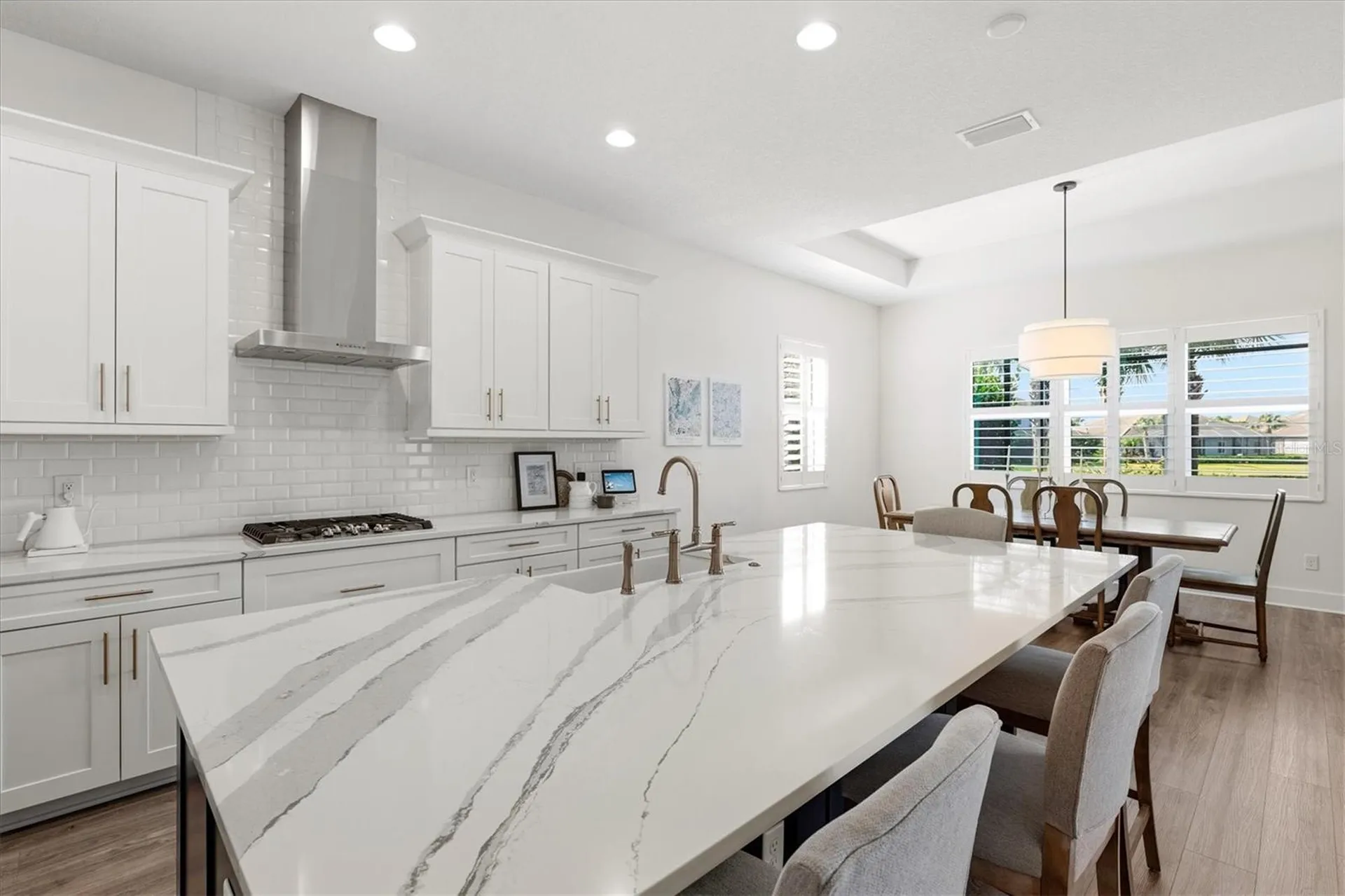 6152 Lungo Lago Drive Sarasota FL 34241