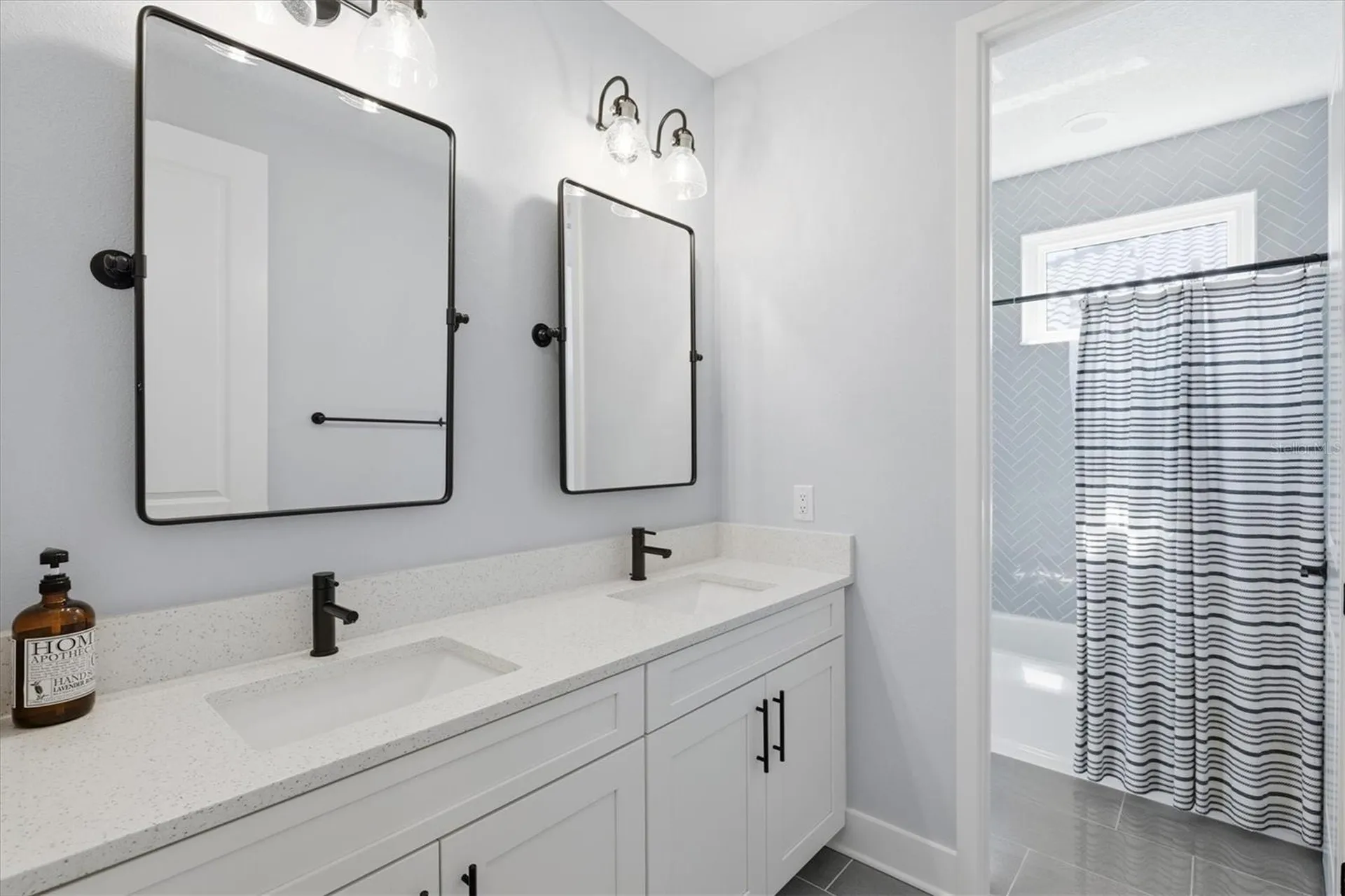 6152 Lungo Lago Drive Sarasota FL 34241
