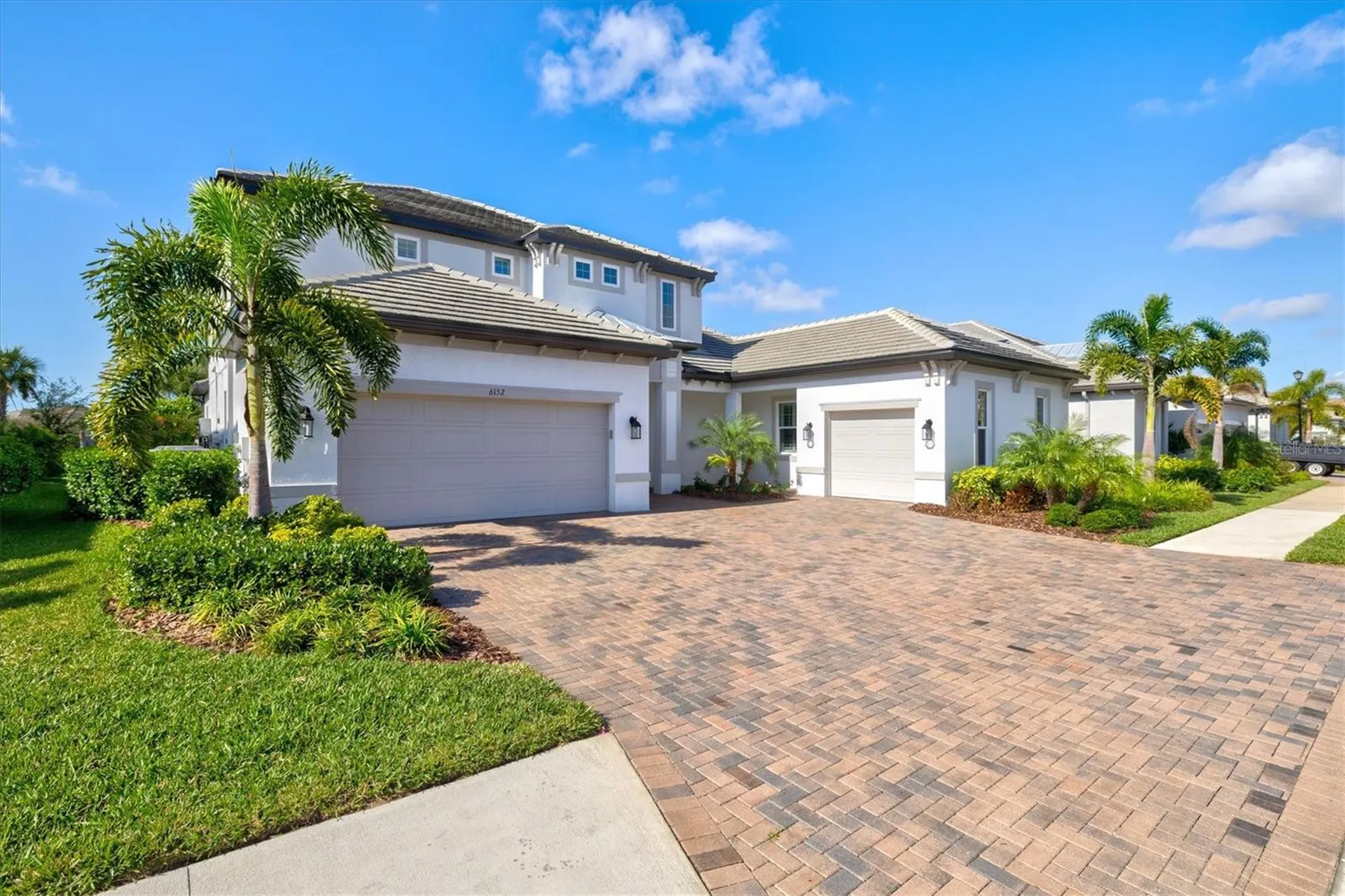 6152 Lungo Lago Drive Sarasota FL 34241