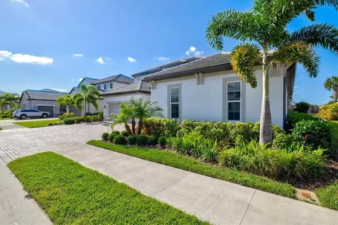 6152 Lungo Lago Drive Sarasota FL 34241