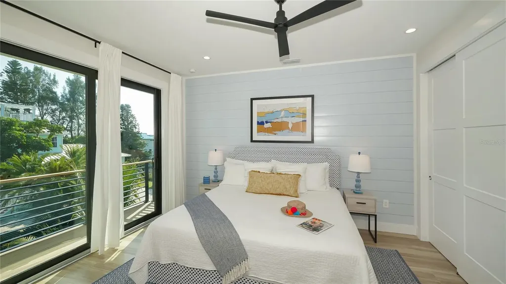 307 62nd Street Holmes Beach FL 34217