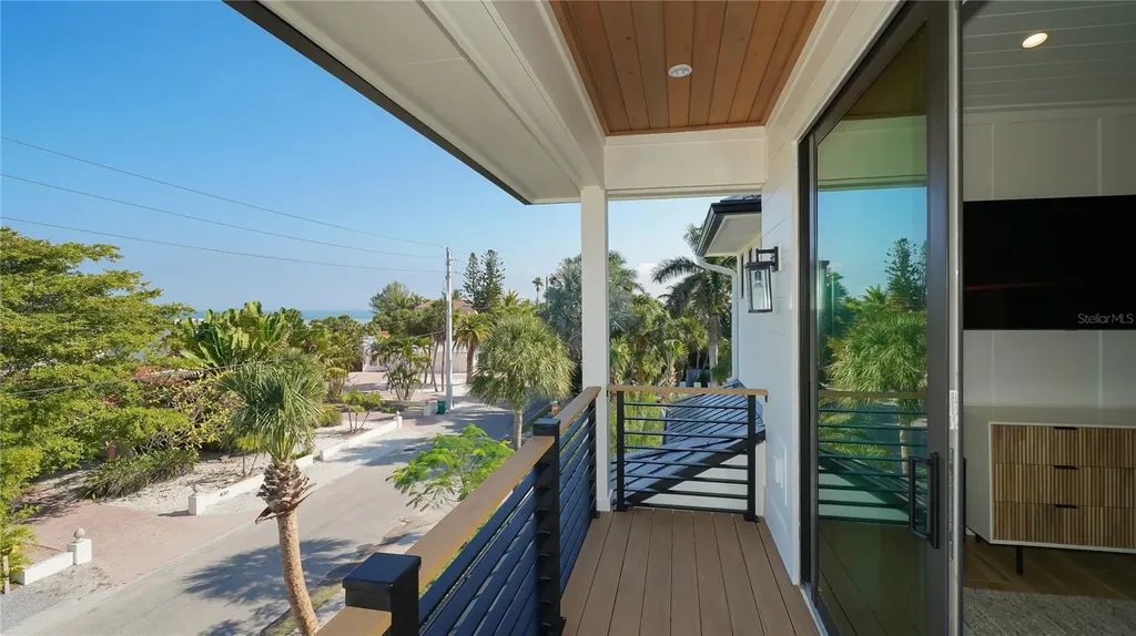 307 62nd Street Holmes Beach FL 34217