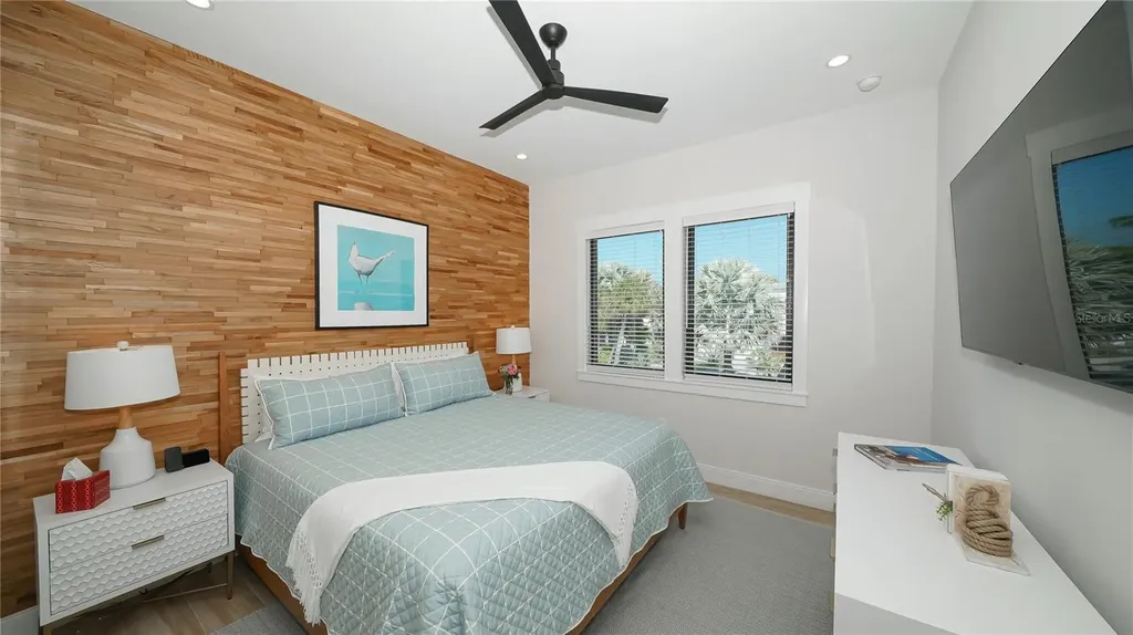 307 62nd Street Holmes Beach FL 34217