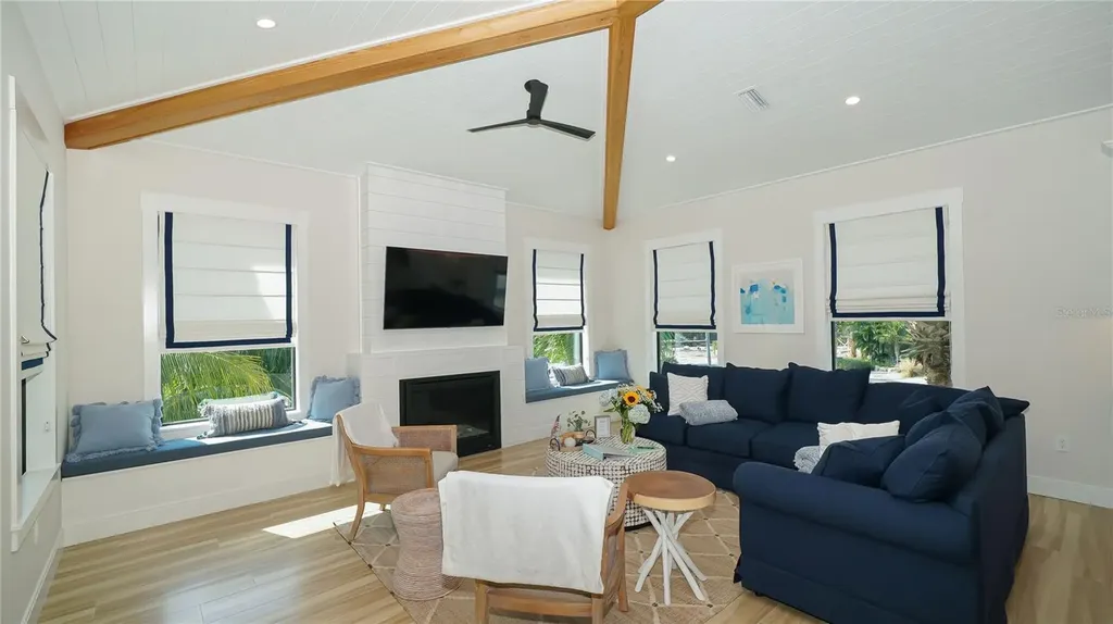 307 62nd Street Holmes Beach FL 34217