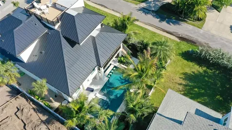 307 62nd Street Holmes Beach FL 34217