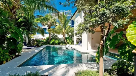 307 62nd Street Holmes Beach FL 34217