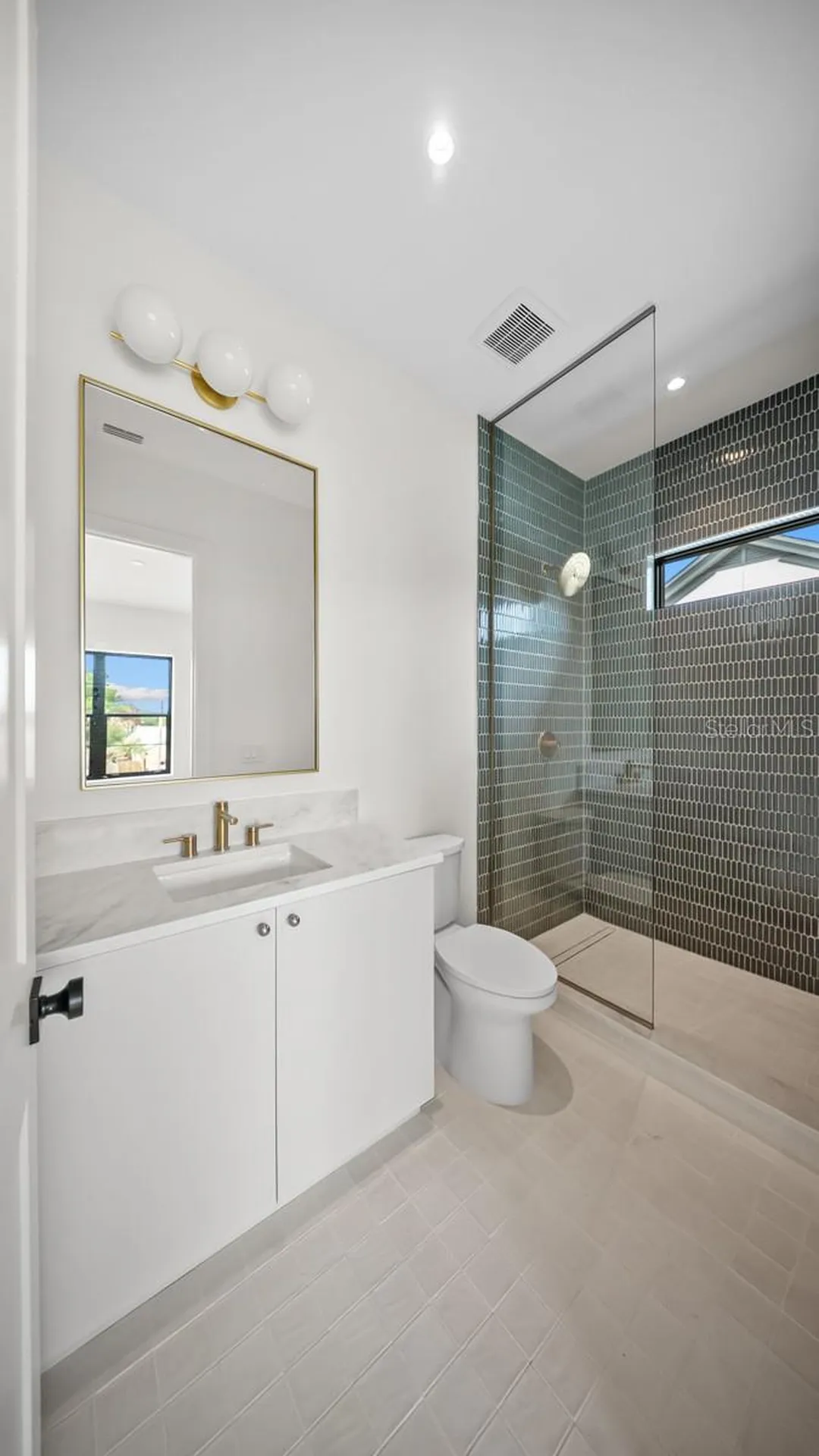 1833 Baylarian Boulevard Orlando FL 32806