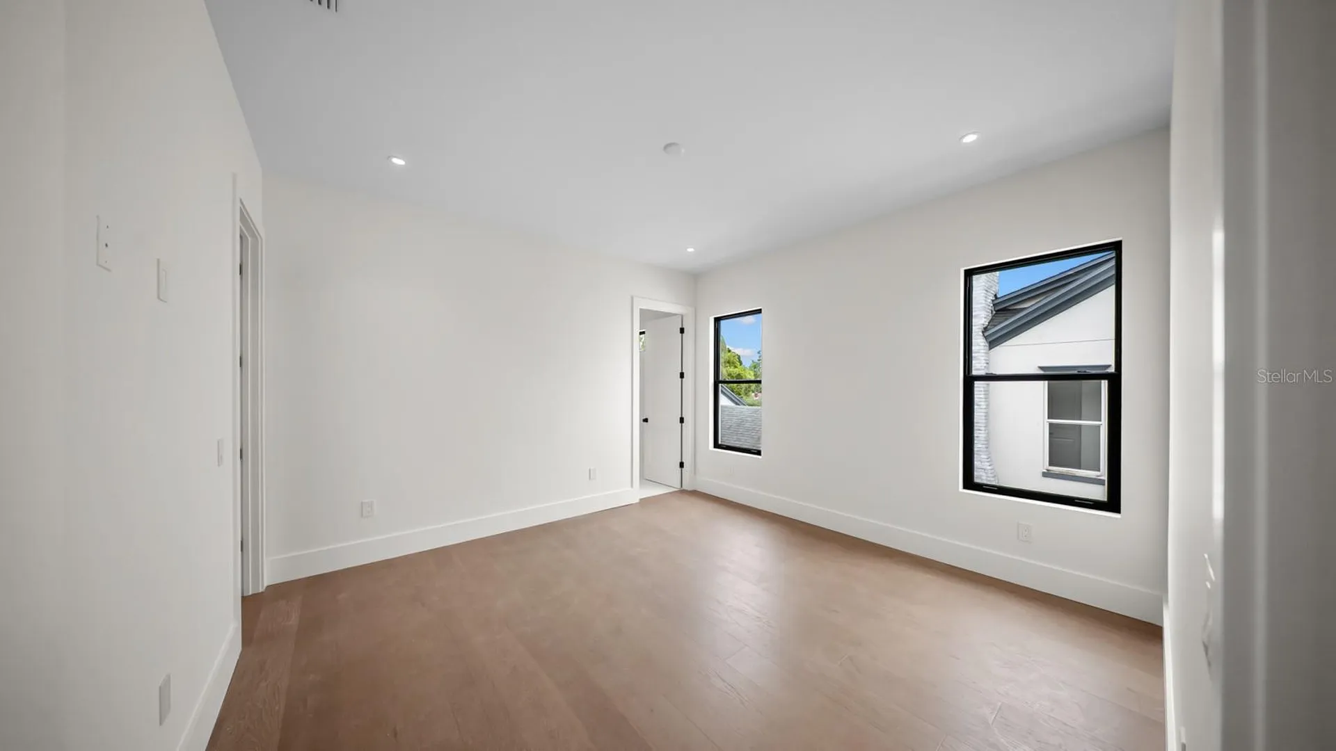 1833 Baylarian Boulevard Orlando FL 32806