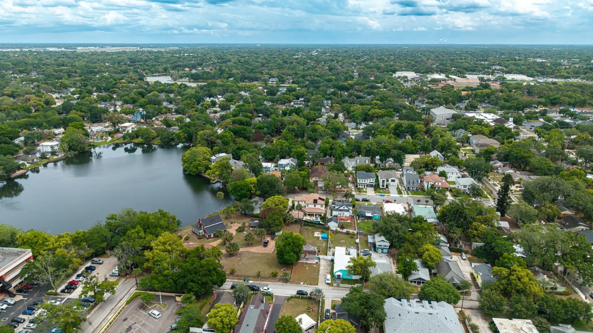 1833 Baylarian Boulevard Orlando FL 32806