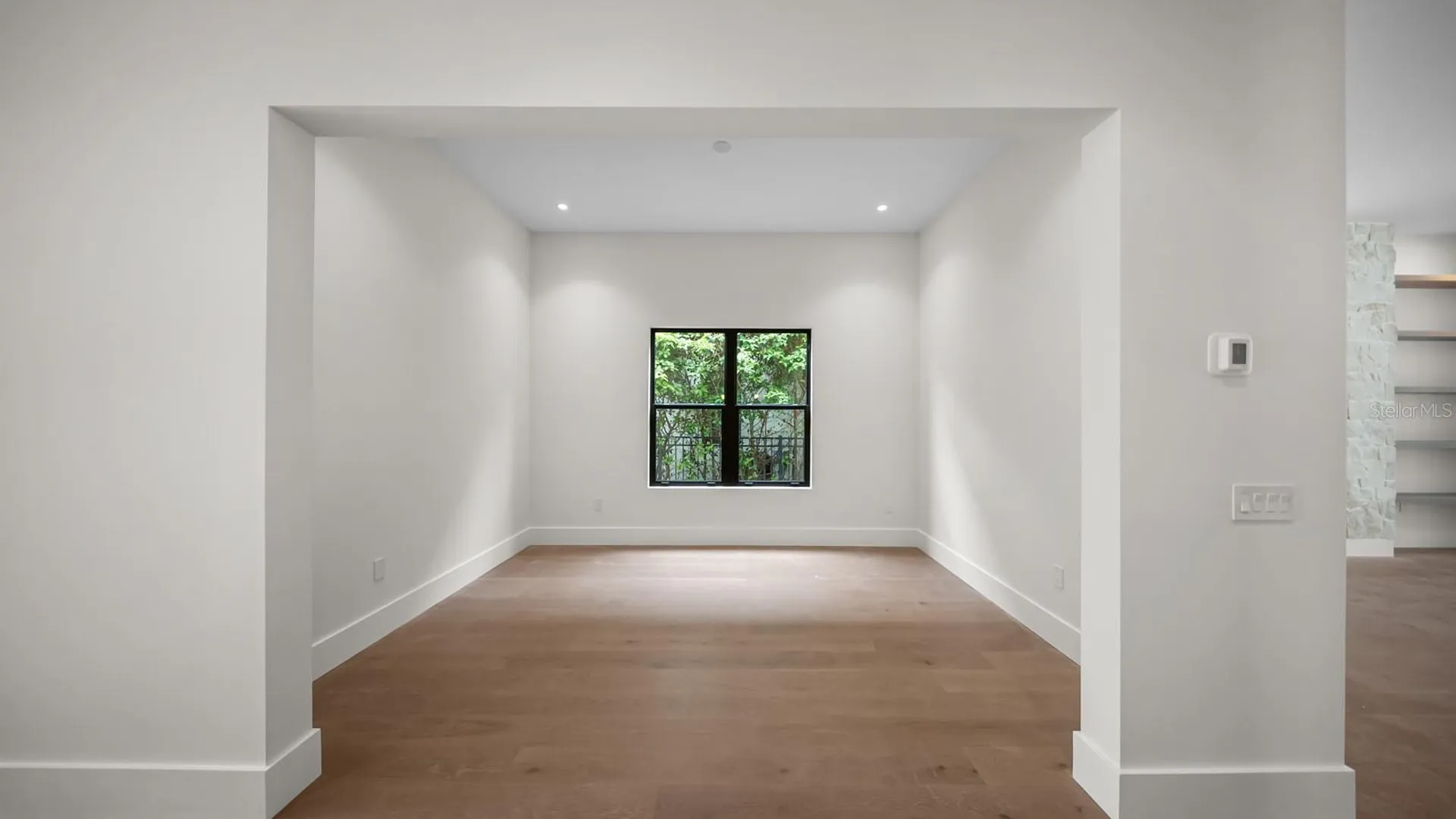 1833 Baylarian Boulevard Orlando FL 32806