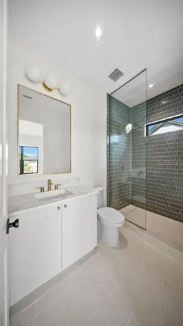 1833 Baylarian Boulevard Orlando FL 32806