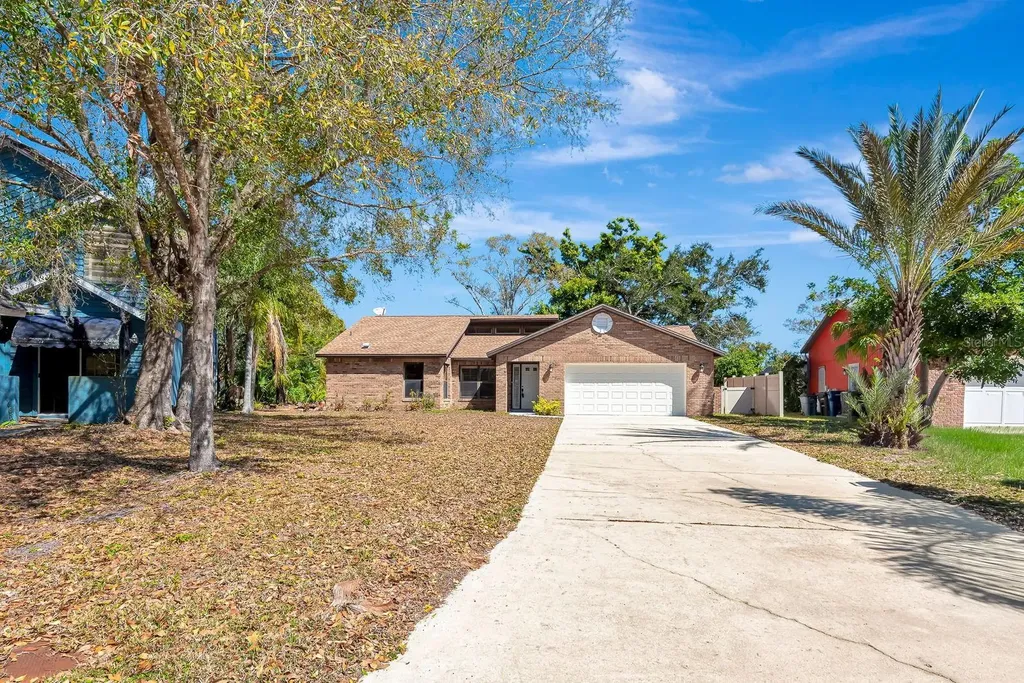 5017 80th Avenue Circle E Sarasota FL 34243