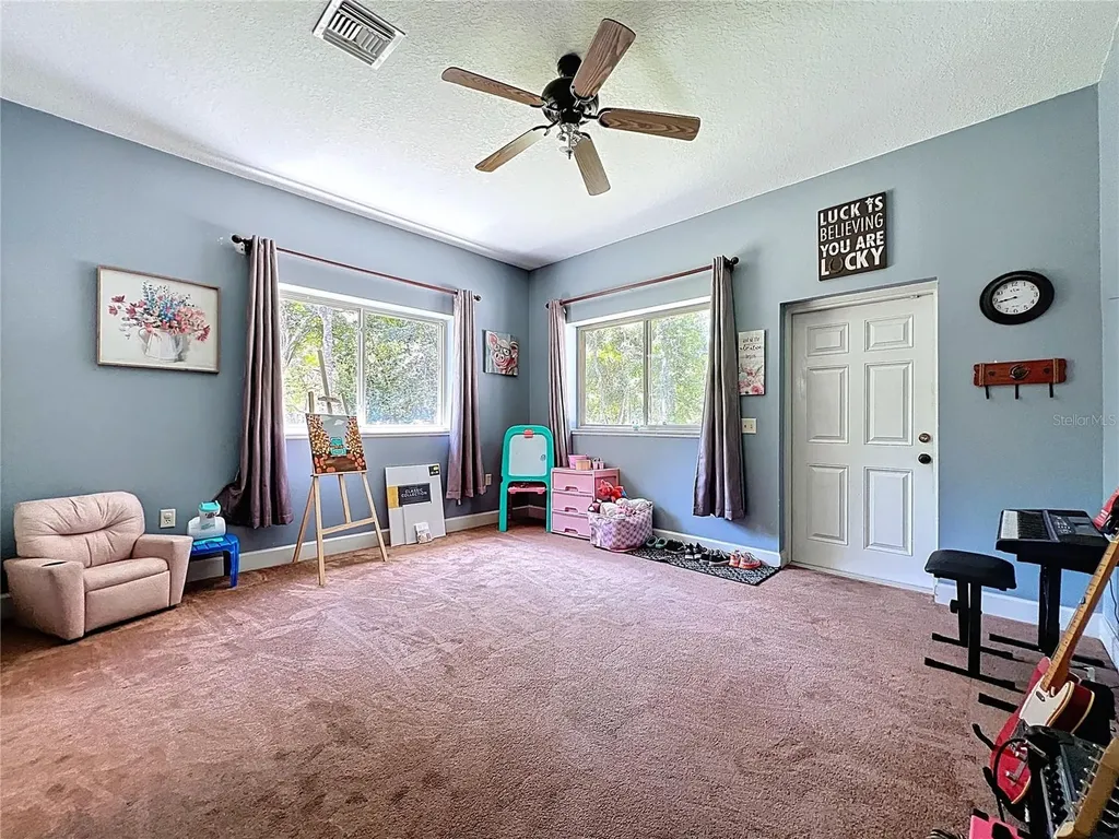 16224 Iola Woods Trail Dade City FL 33523
