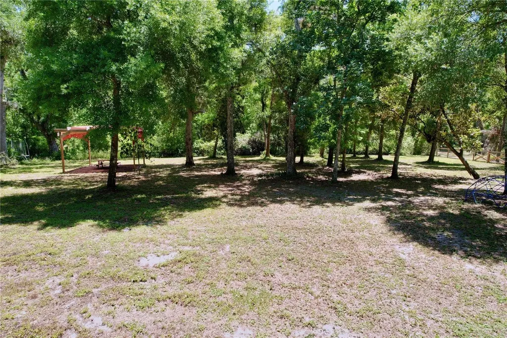 16224 Iola Woods Trail Dade City FL 33523