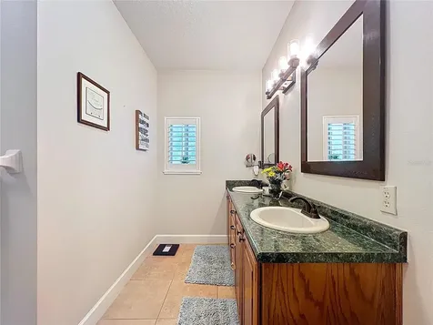 16224 Iola Woods Trail Dade City FL 33523