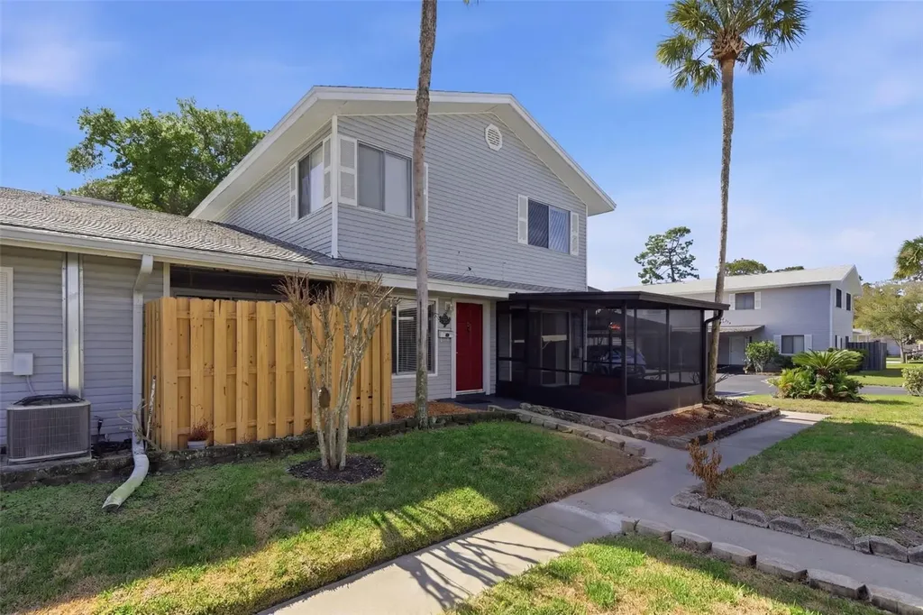 526 Heatherton Village Altamonte Springs FL 32714