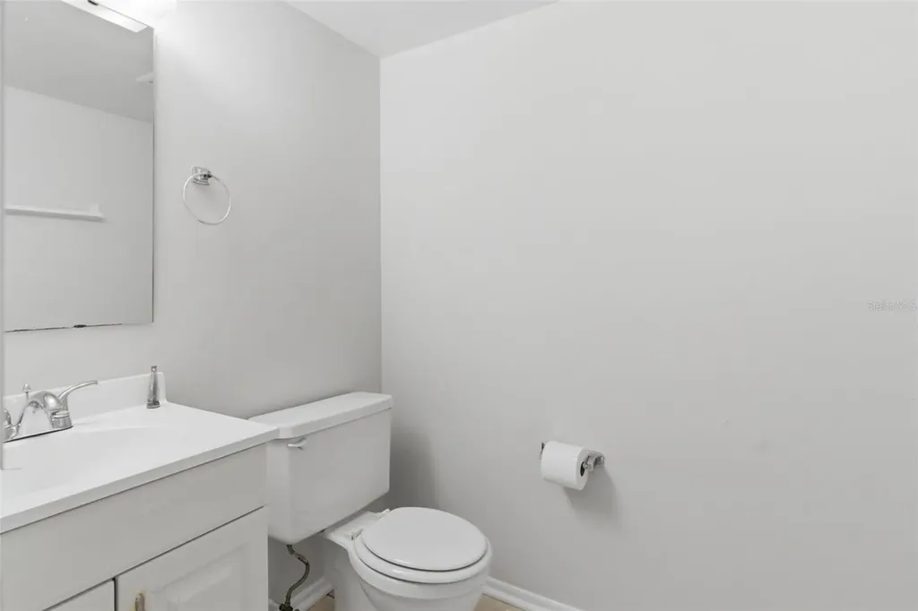 526 Heatherton Village Altamonte Springs FL 32714