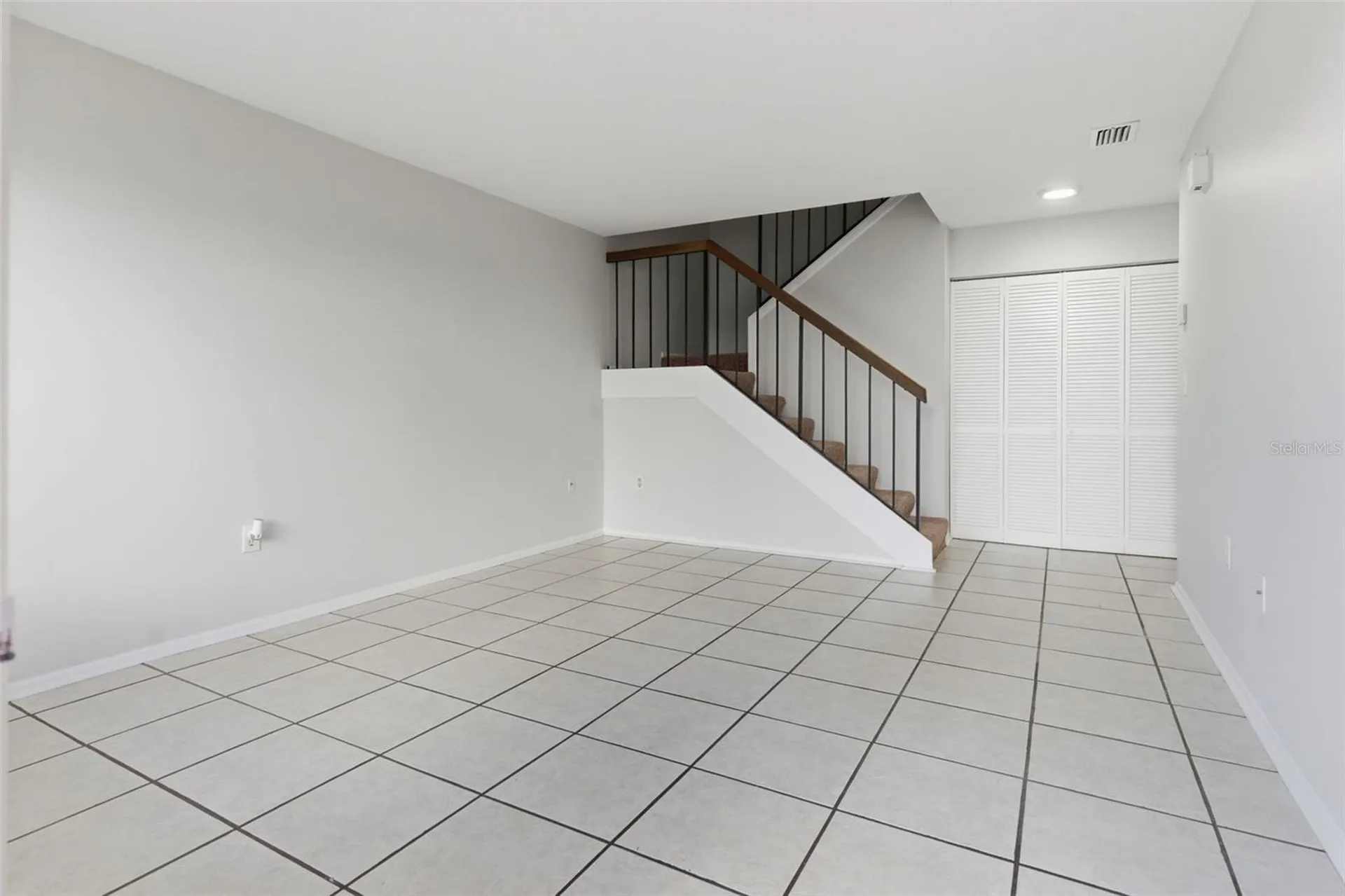 526 Heatherton Village Altamonte Springs FL 32714