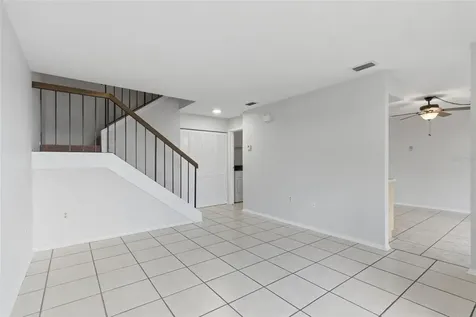 526 Heatherton Village Altamonte Springs FL 32714