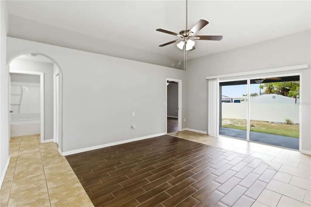 6336 Florida Circle W Apollo Beach FL 33572