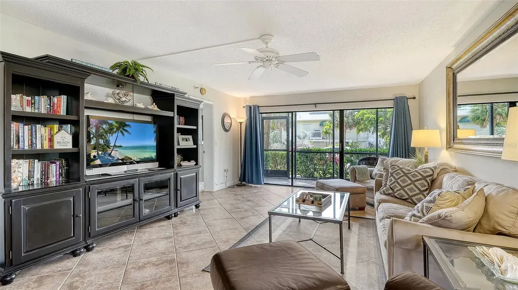 1001 Benjamin Franklin Drive Sarasota FL 34236