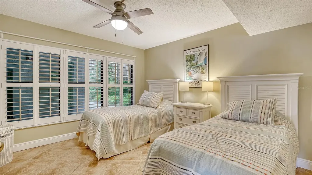 1001 Benjamin Franklin Drive Sarasota FL 34236