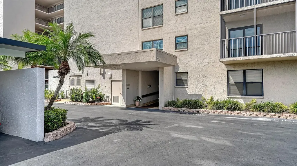 1001 Benjamin Franklin Drive Sarasota FL 34236