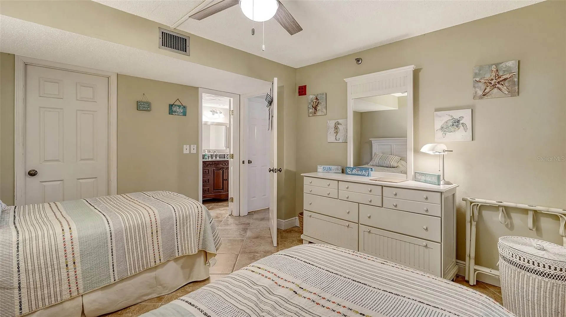 1001 Benjamin Franklin Drive Sarasota FL 34236