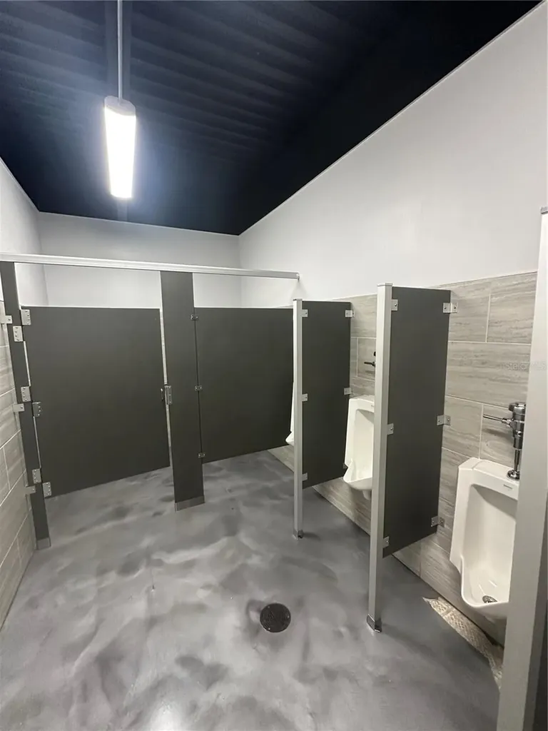 2252 S Tamiami Trail Venice FL 34293