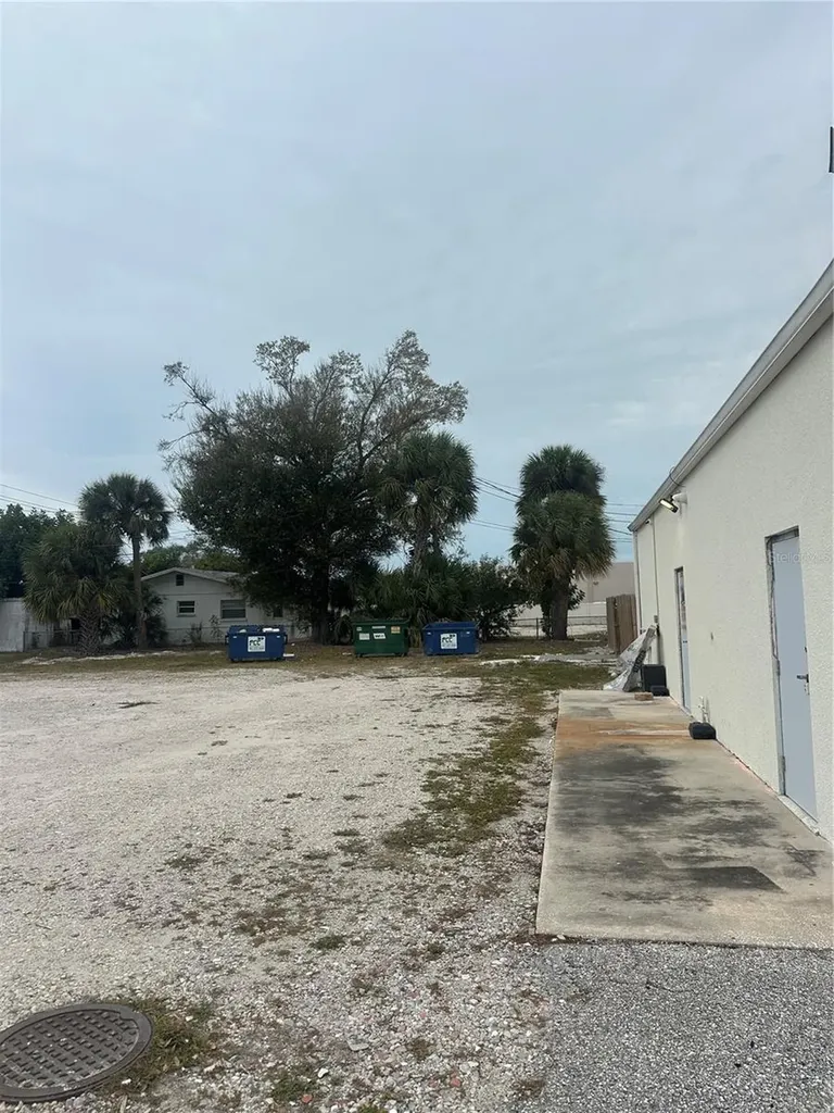 2252 S Tamiami Trail Venice FL 34293