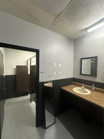 2252 S Tamiami Trail Venice FL 34293
