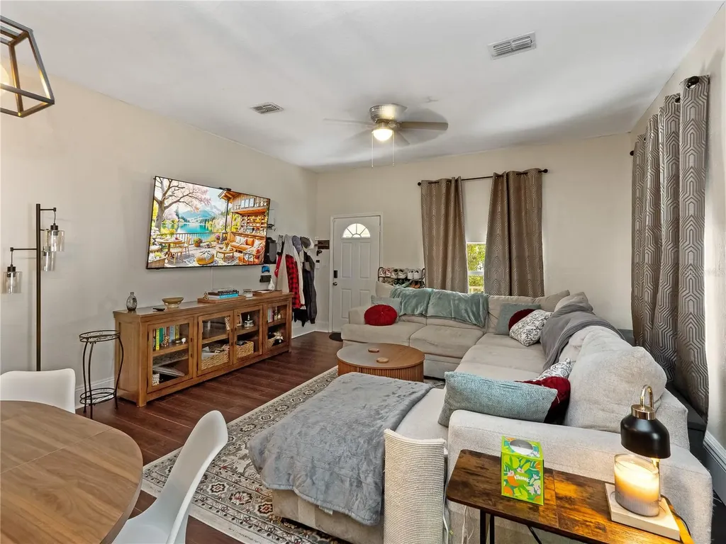 1208 W 10th Street Sanford FL 32771