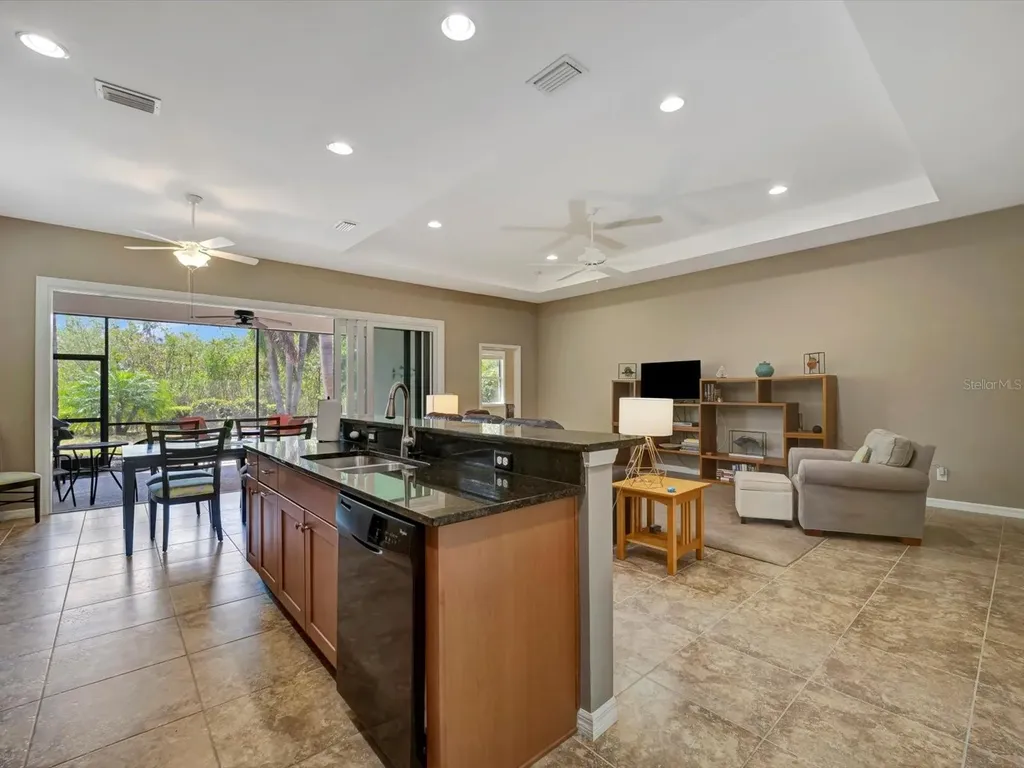 5009 Lake Overlook Avenue Bradenton FL 34208