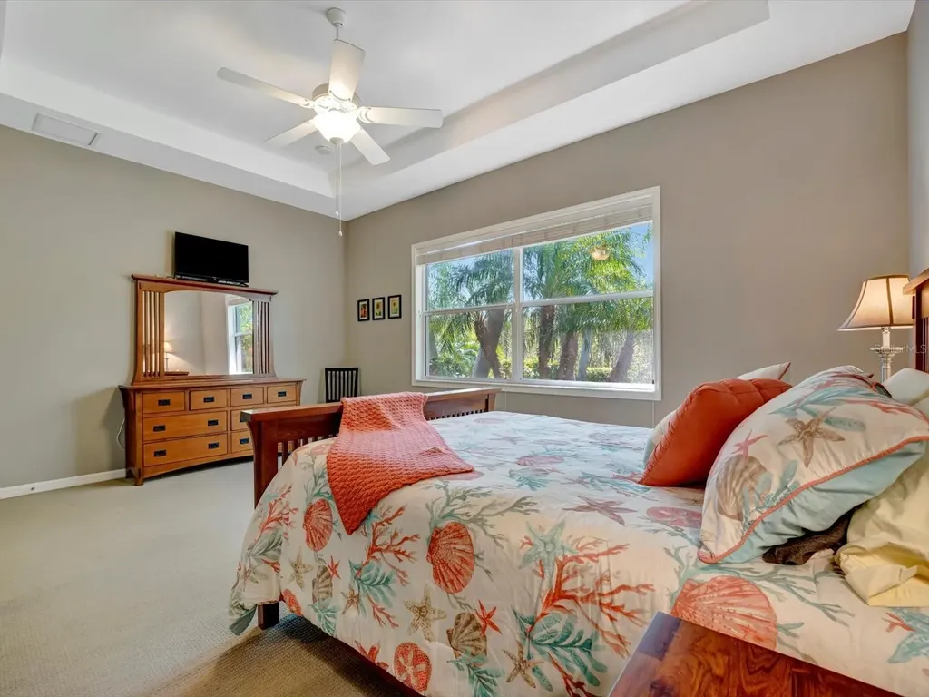 5009 Lake Overlook Avenue Bradenton FL 34208