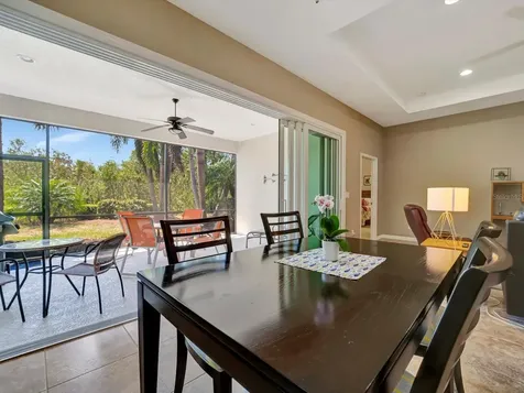 5009 Lake Overlook Avenue Bradenton FL 34208