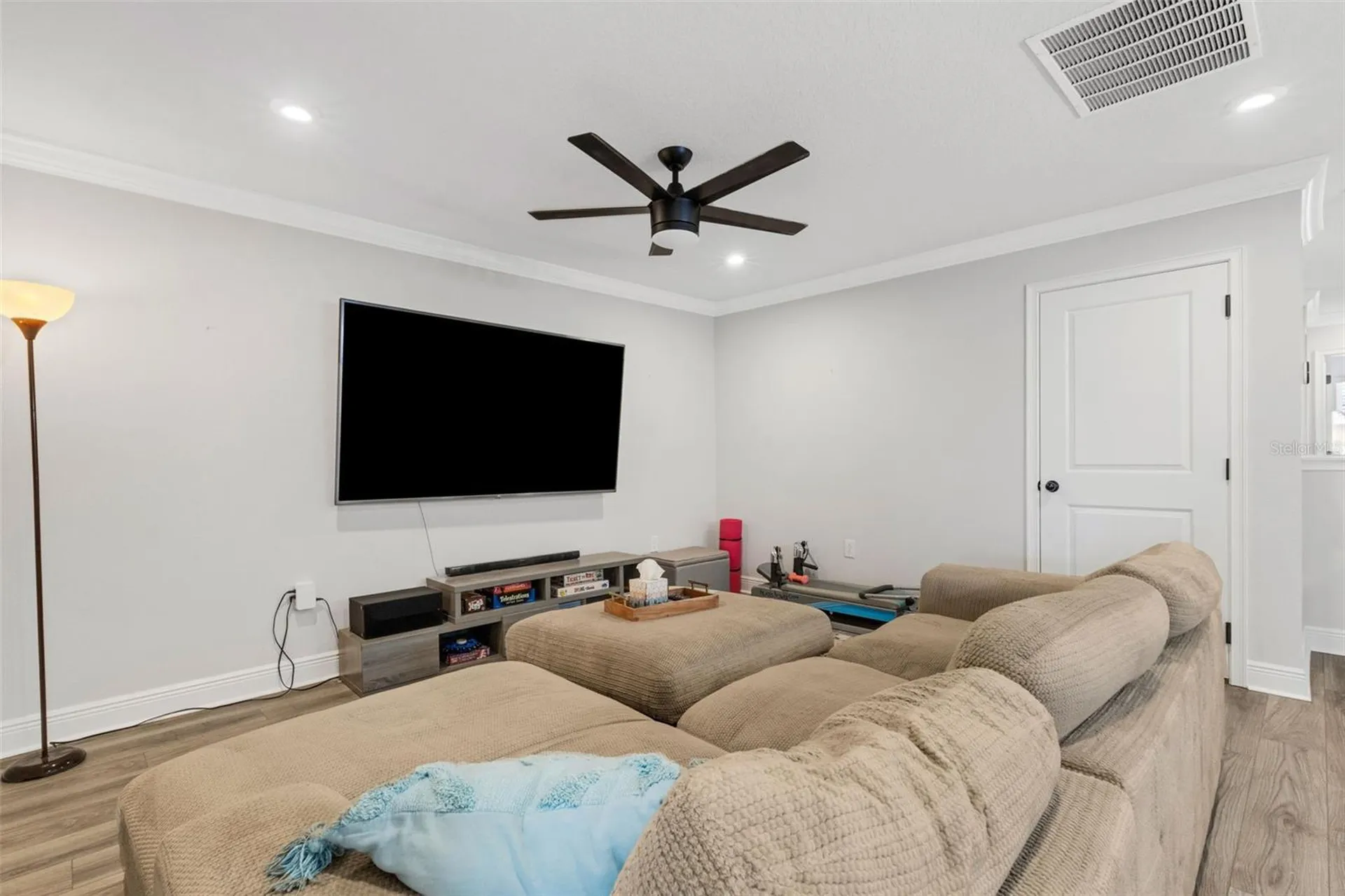 19298 Blue Pond Drive Lutz FL 33558