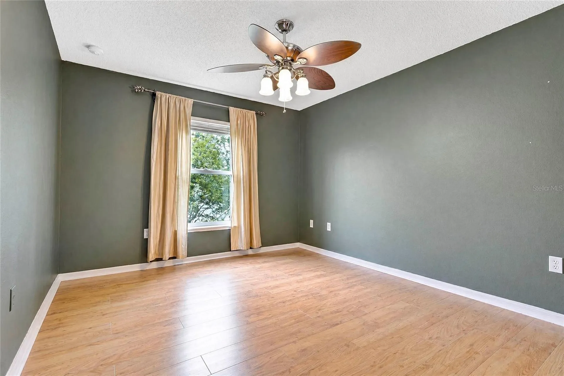 2708 Orpha Lane Apopka FL 32712