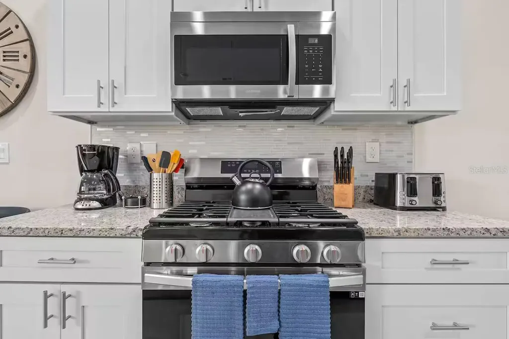 7568 Sunflower Circle Kissimmee FL 34747